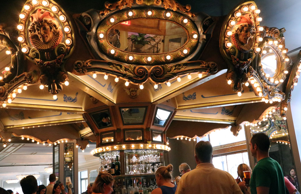 The Carousel Bar at the Hotel Monteleone in New Orleans, LA